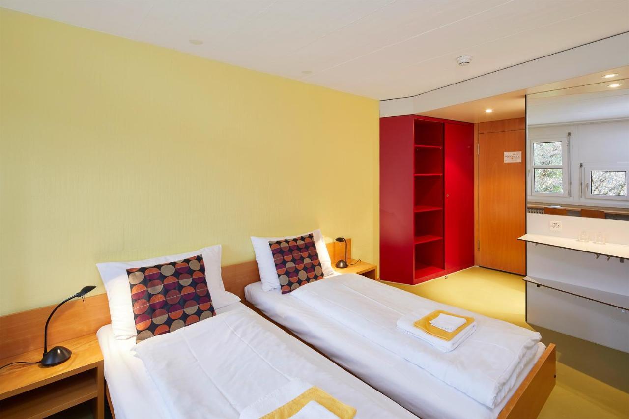 Standard Twin Room,1479821366:JPEG