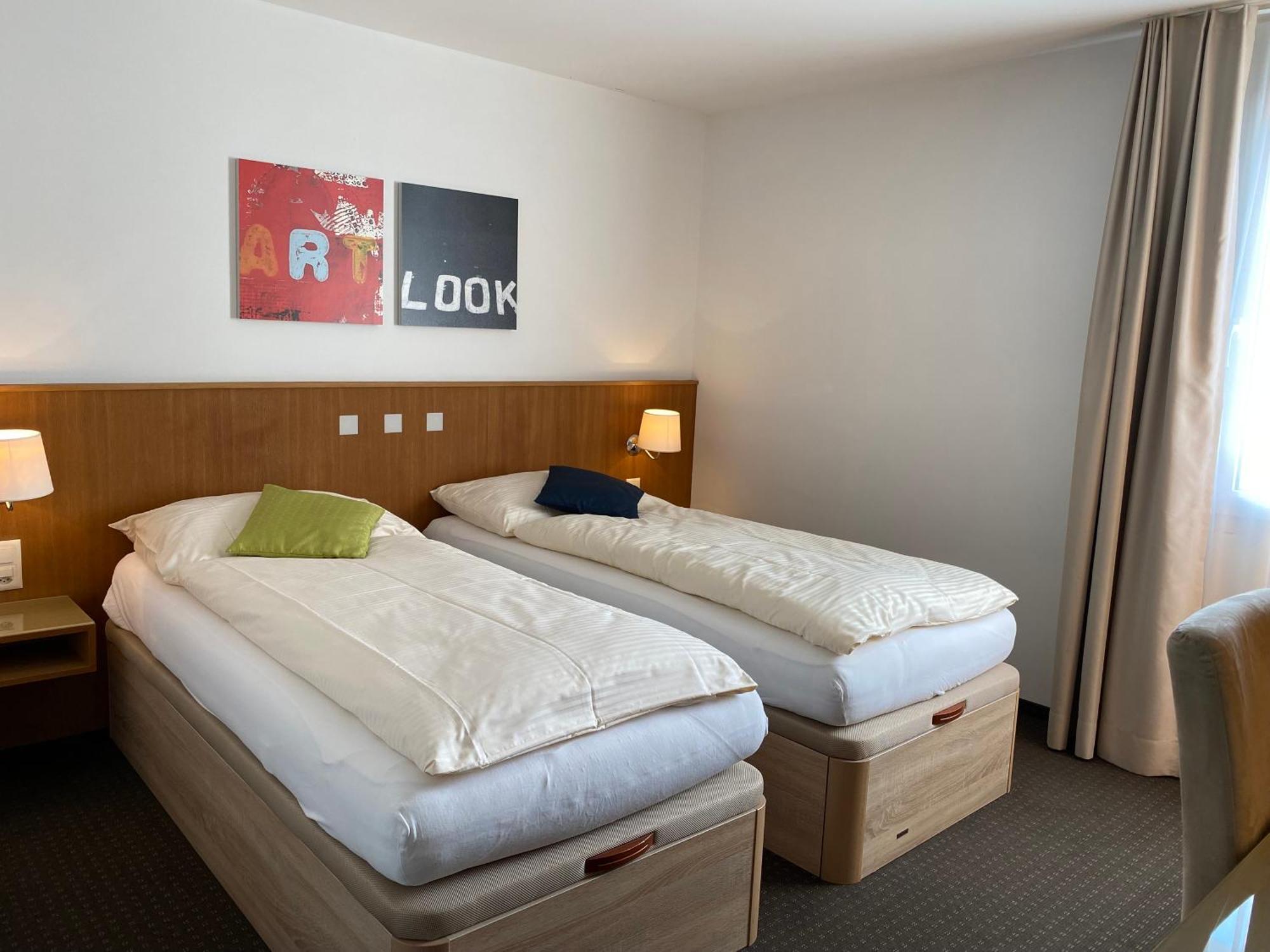 Business Tweepersoonskamer met 2 Aparte Bedden