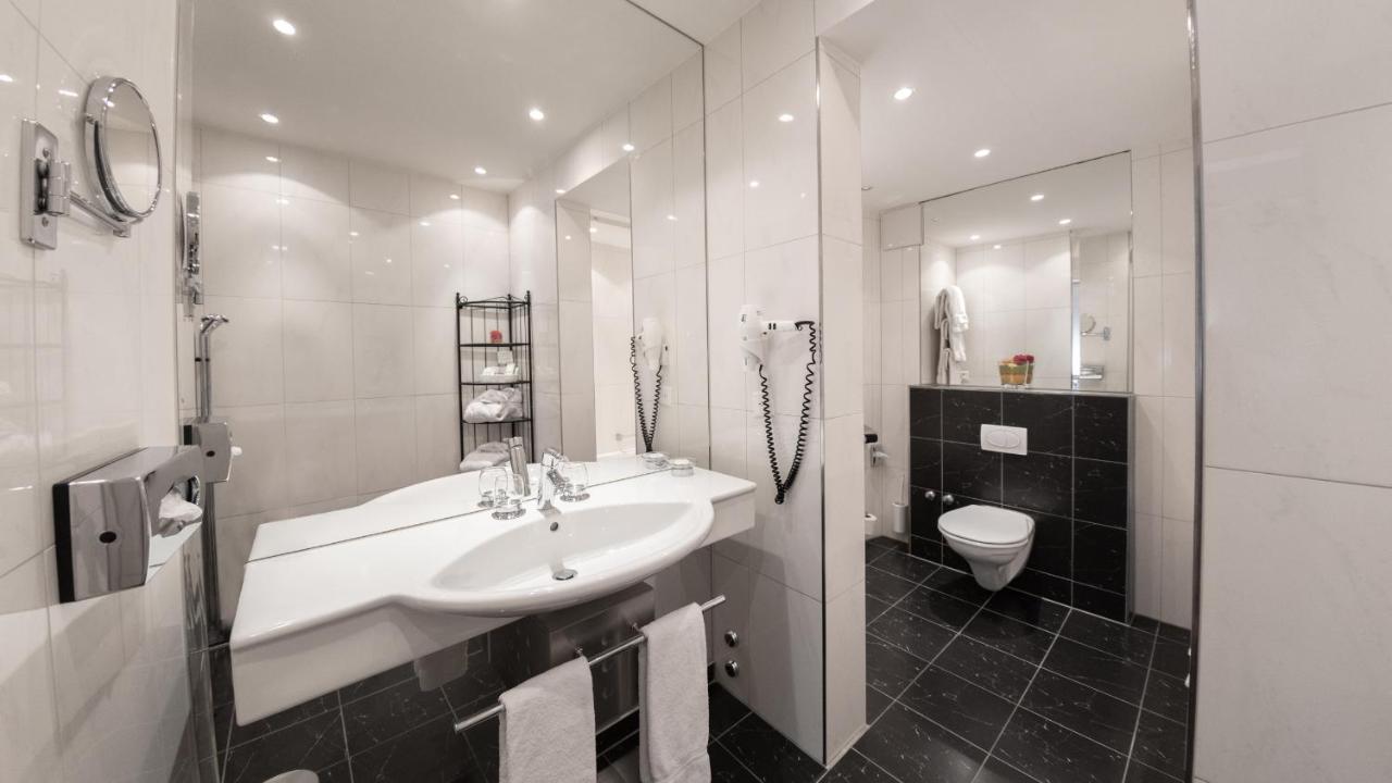 Junior Suite,1275288589:JPEG