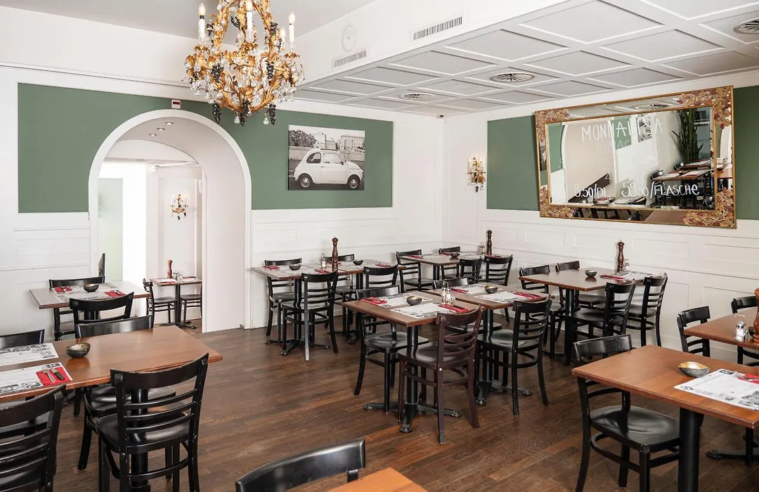 Boutique Hotel Weisses Kreuz - Adult Only Hotel-1