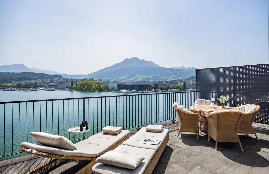 Grand Hotel National Luzern-1