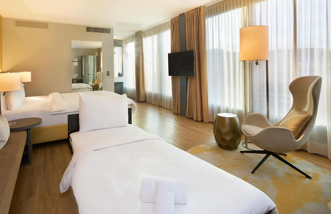 Radisson Blu Hotel, Lucerne-1