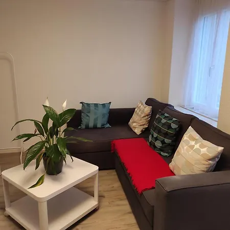 Bastis Family Apartment-3