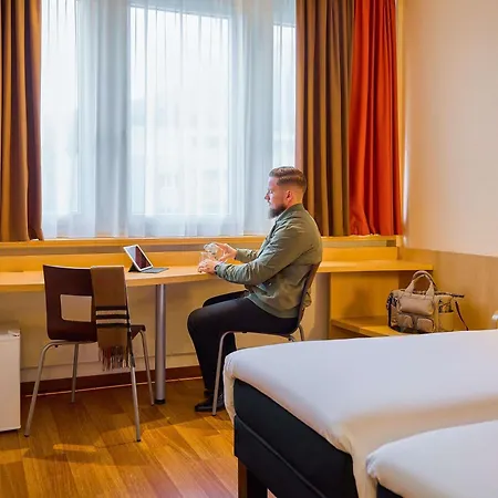 Ibis Luzern Kriens-2
